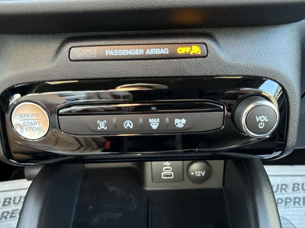 new 2025 Ford Escape car, priced at $33,310