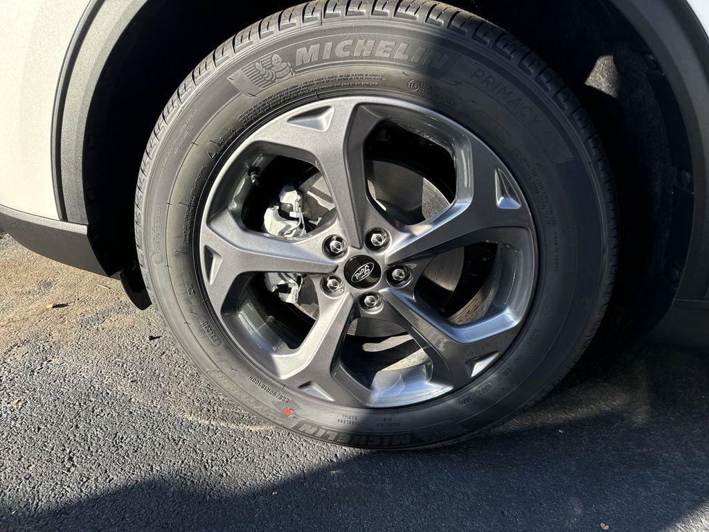 new 2025 Ford Escape car, priced at $31,310