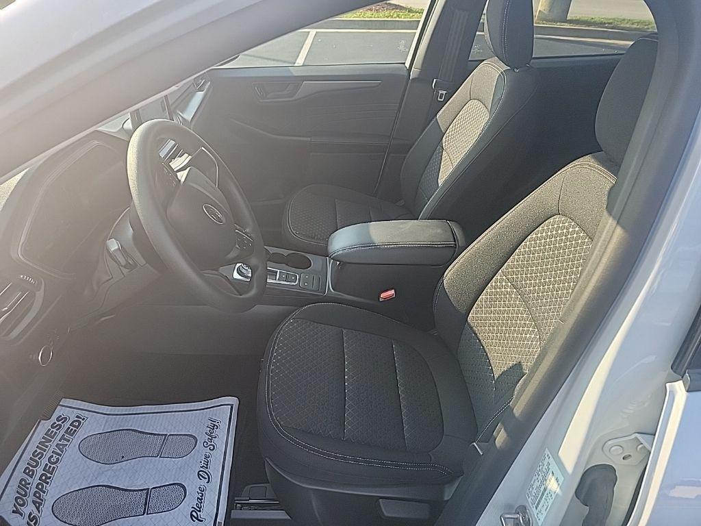 new 2025 Ford Escape car, priced at $27,645