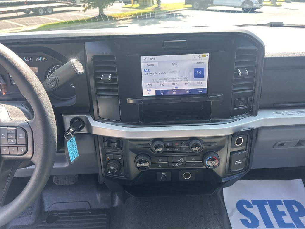 new 2025 Ford F-350 car, priced at $56,198