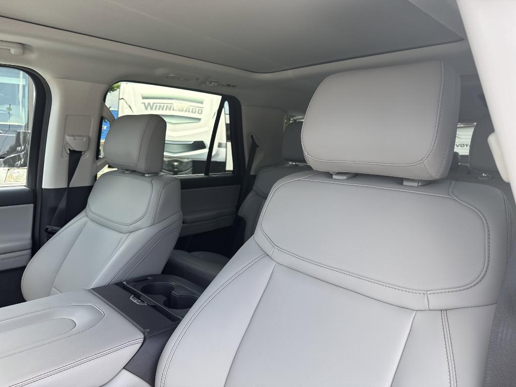 new 2025 Ford Expedition car, priced at $66,558