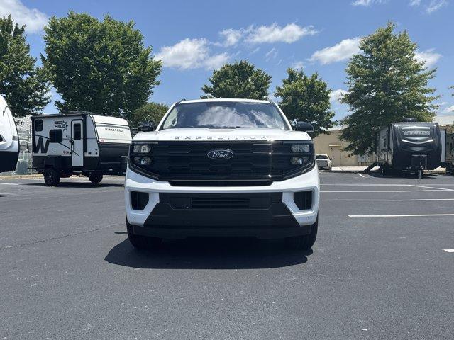 new 2025 Ford Expedition car, priced at $68,210