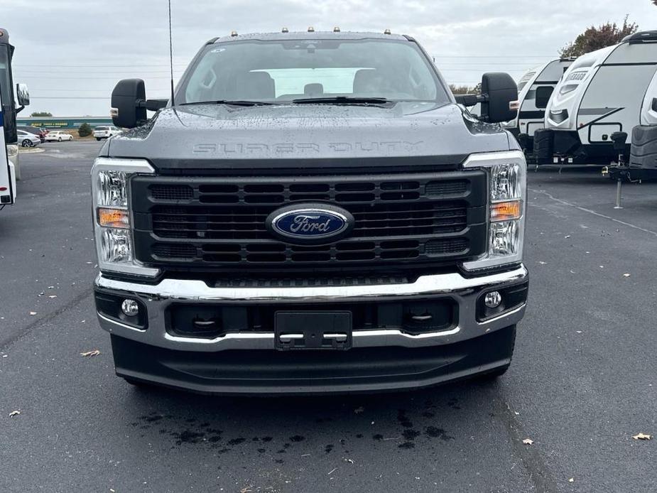 new 2024 Ford F-350 car, priced at $67,350