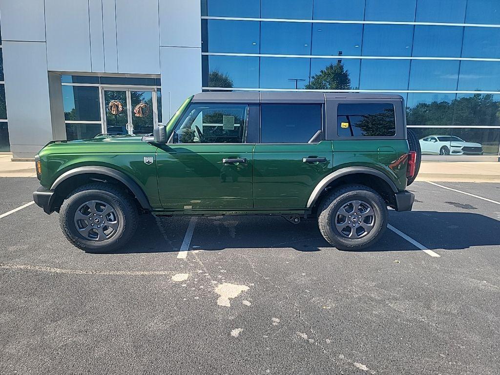 new 2025 Ford Bronco car, priced at $48,852