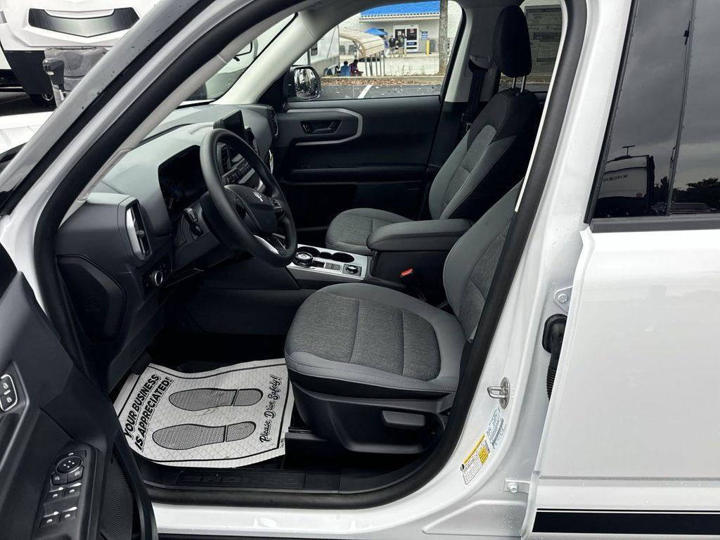 new 2024 Ford Bronco Sport car, priced at $32,372