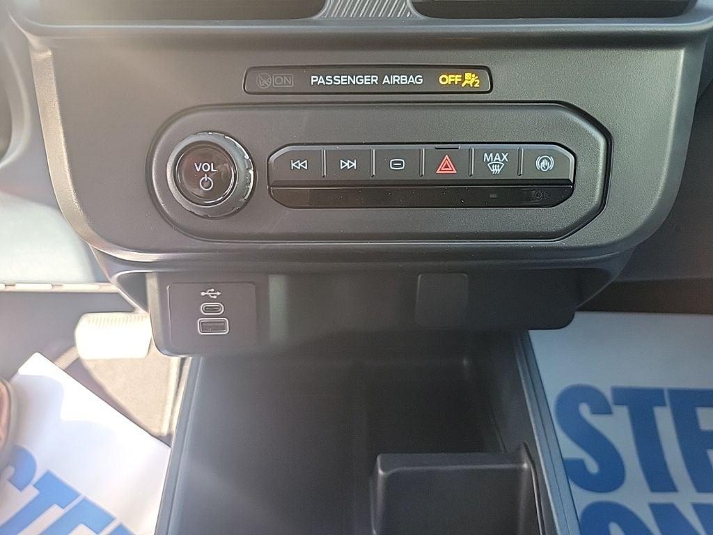 new 2025 Ford Maverick car, priced at $30,085