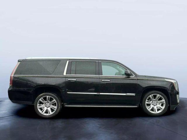 used 2015 Cadillac Escalade ESV car, priced at $27,977