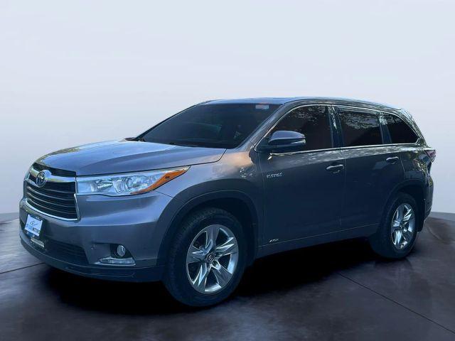 used 2016 Toyota Highlander Hybrid car, priced at $22,777