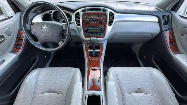 used 2004 Toyota Highlander car, priced at $6,977