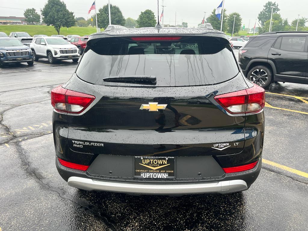 new 2026 Chevrolet TrailBlazer car, priced at $27,780