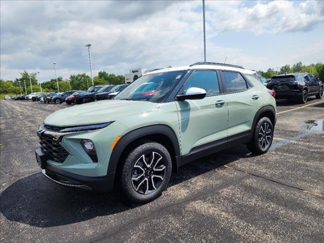 new 2025 Chevrolet TrailBlazer car, priced at $33,680