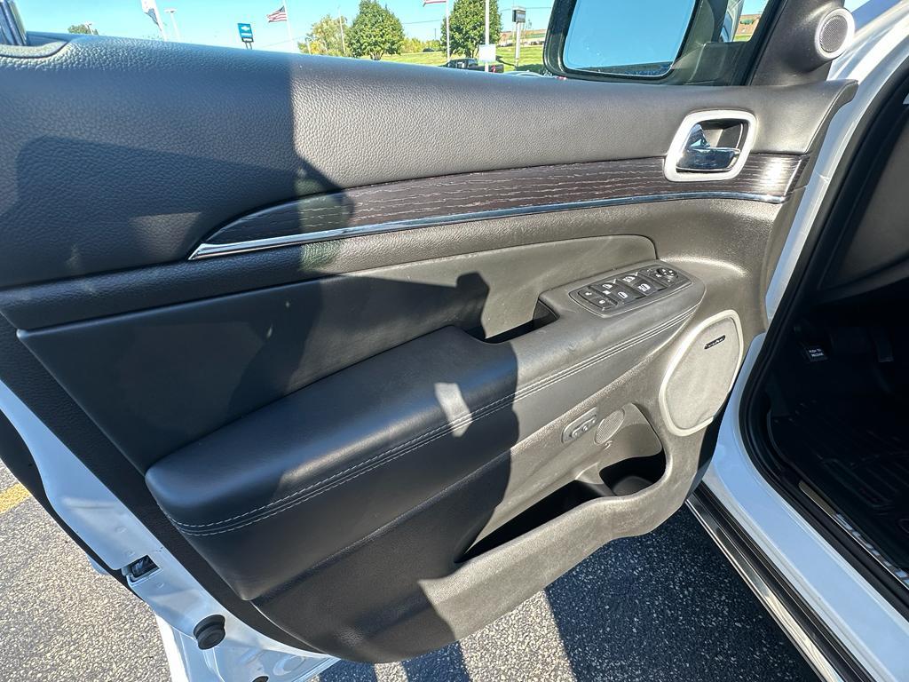 used 2020 Jeep Grand Cherokee car, priced at $25,300