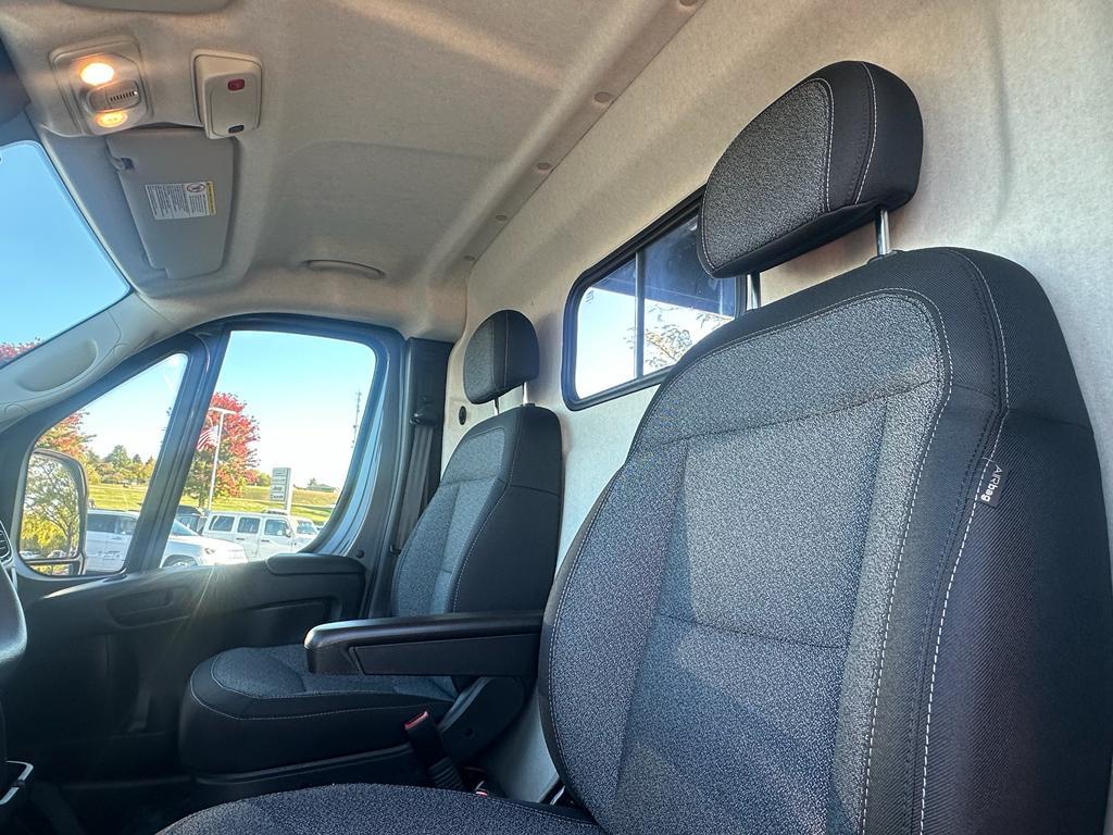 new 2025 Ram ProMaster 2500 car, priced at $50,209