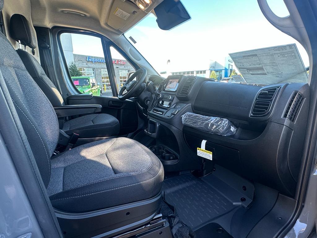 new 2025 Ram ProMaster 2500 car, priced at $50,209
