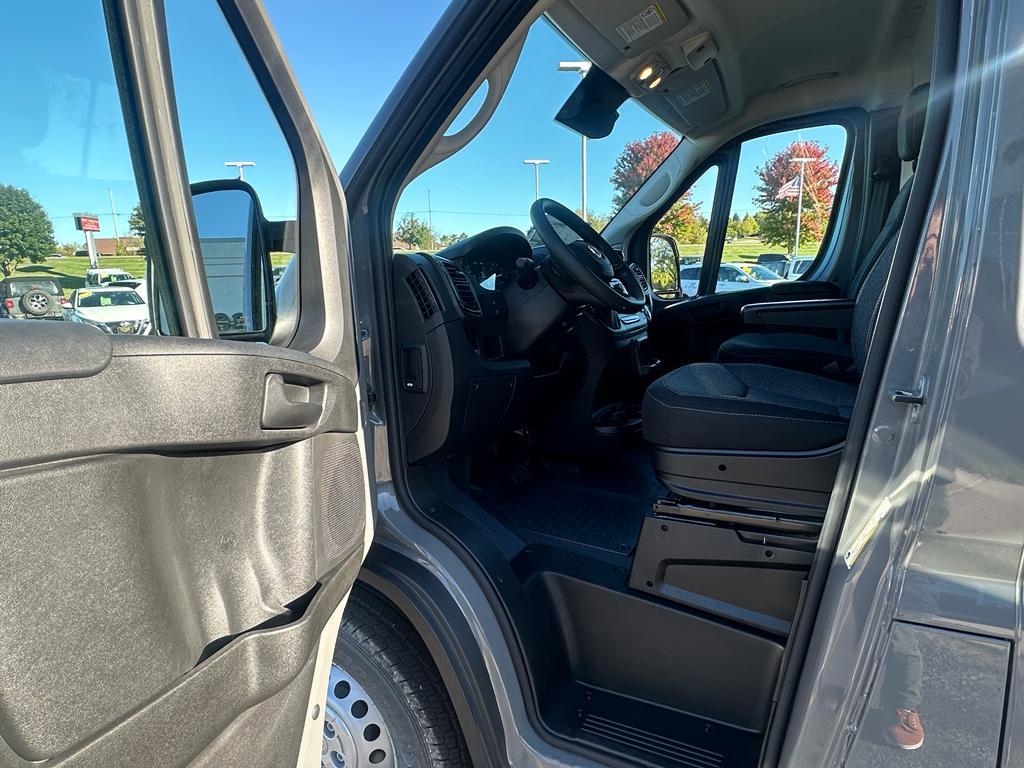 new 2025 Ram ProMaster 2500 car, priced at $50,209
