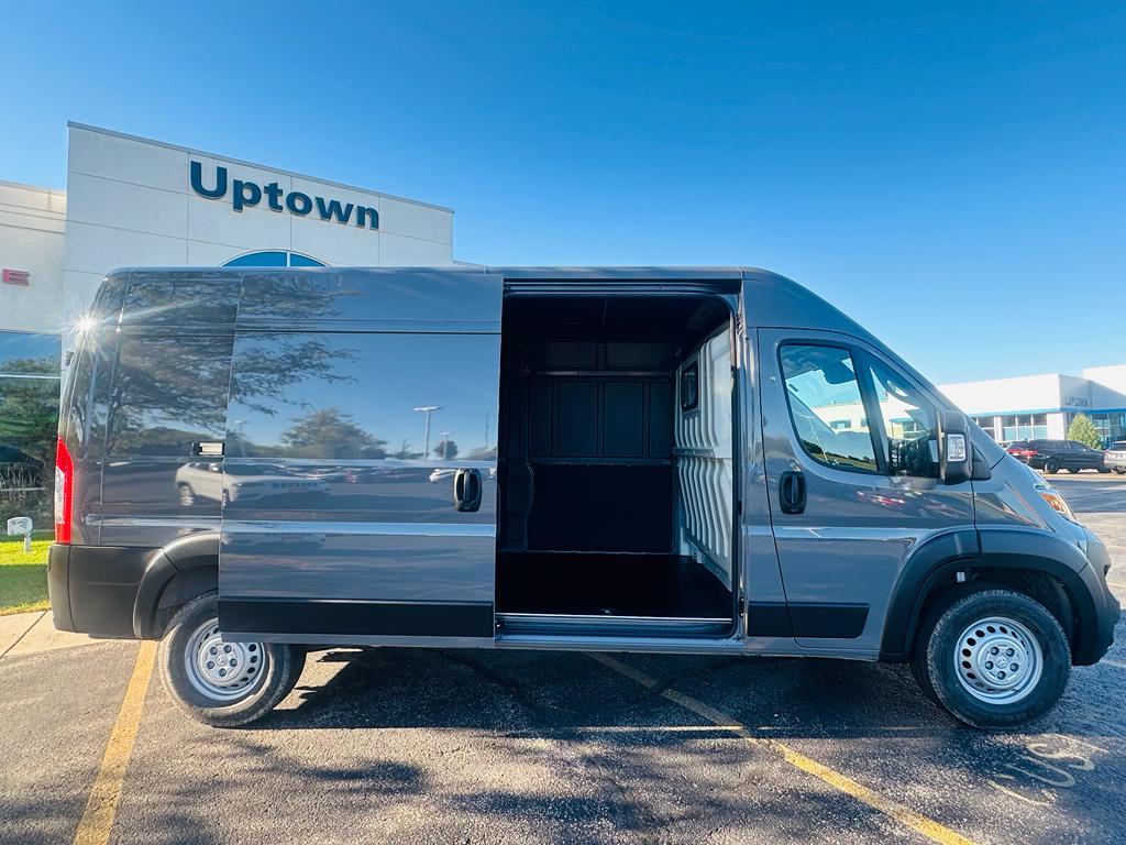 new 2025 Ram ProMaster 2500 car, priced at $50,209