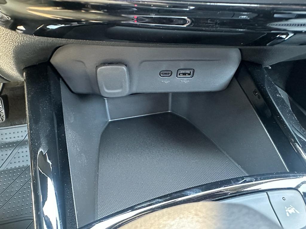 new 2025 Chevrolet Trax car, priced at $24,935