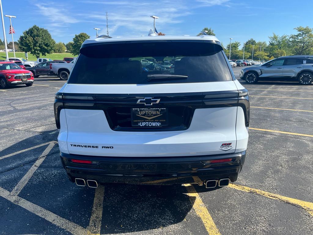 new 2026 Chevrolet Traverse car, priced at $60,890