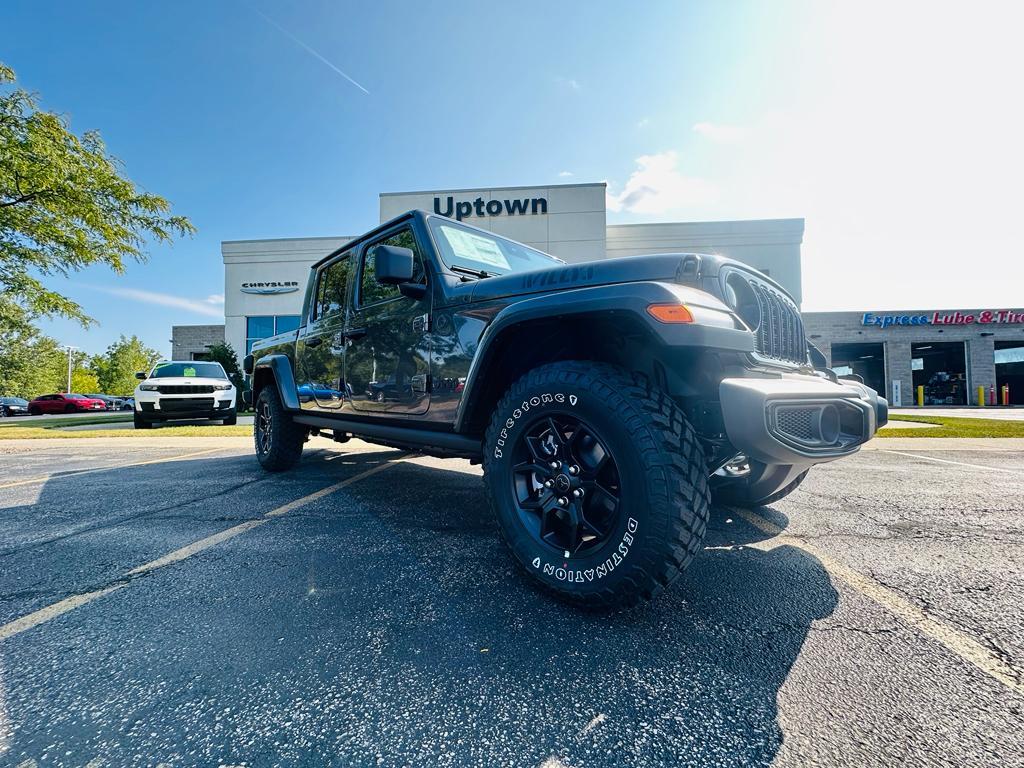 new 2025 Jeep Gladiator car, priced at $48,611