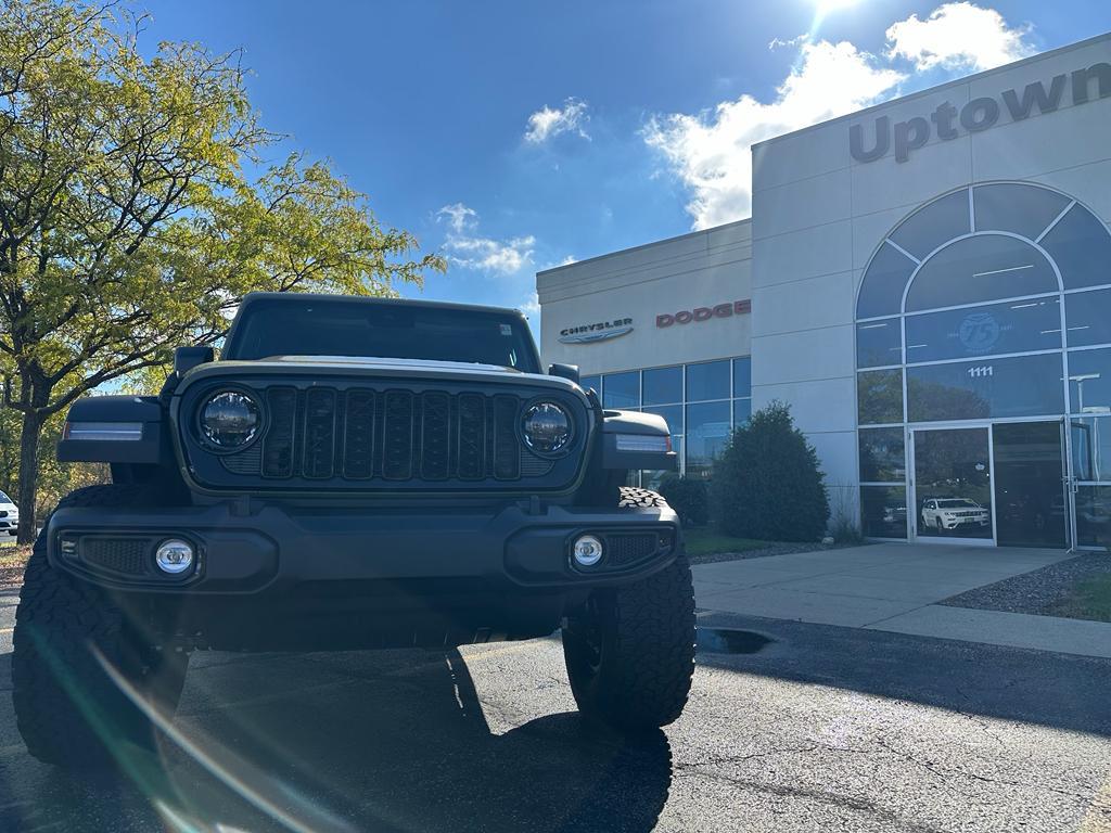 new 2025 Jeep Wrangler car, priced at $49,972