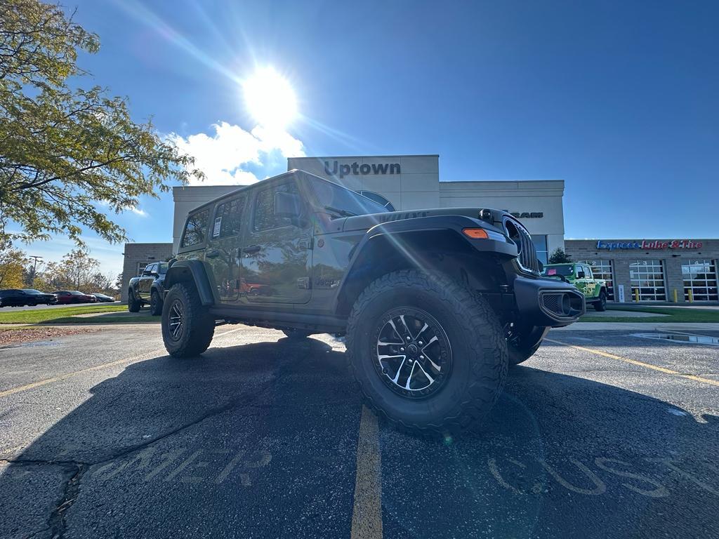 new 2025 Jeep Wrangler car, priced at $49,972