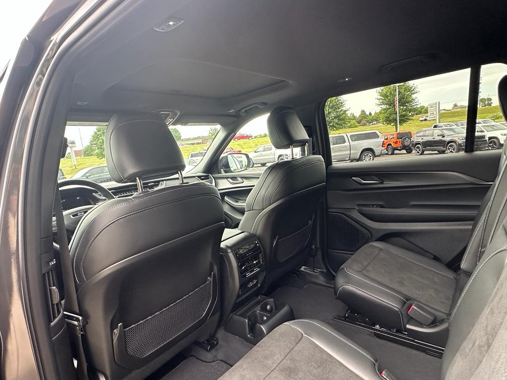 new 2025 Jeep Grand Cherokee L car, priced at $44,506