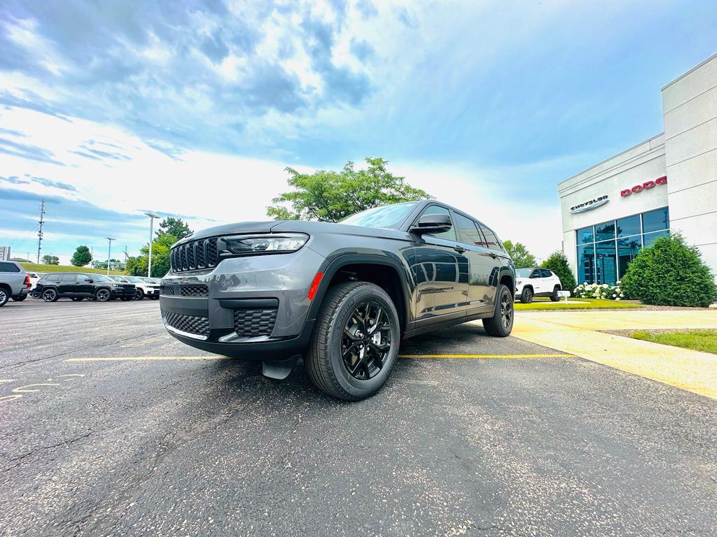 new 2025 Jeep Grand Cherokee L car, priced at $44,506