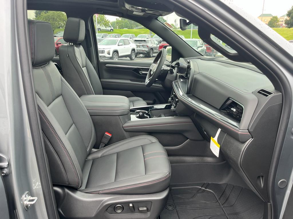 new 2025 Chevrolet Tahoe car, priced at $76,355