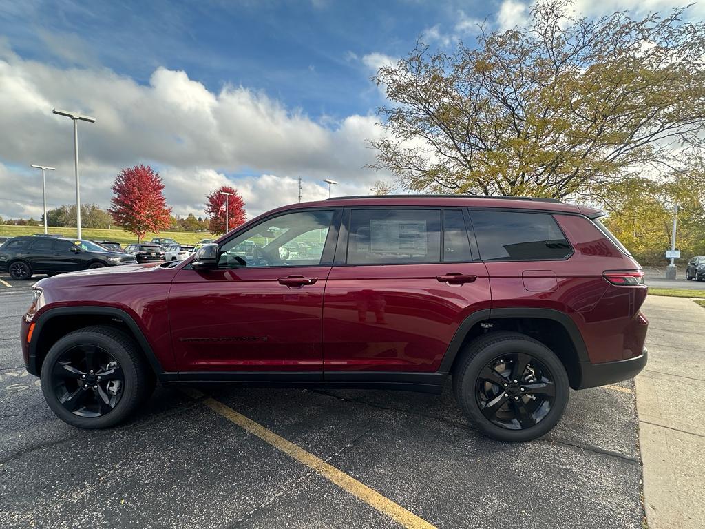 new 2025 Jeep Grand Cherokee L car, priced at $46,967