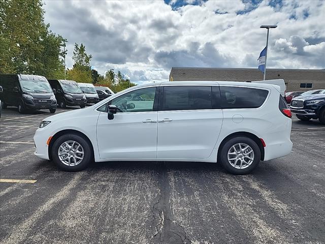 new 2024 Chrysler Pacifica car, priced at $43,500