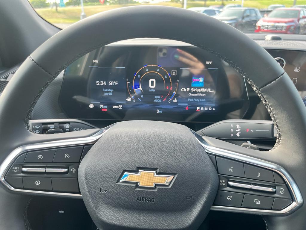 new 2026 Chevrolet Equinox car, priced at $34,815