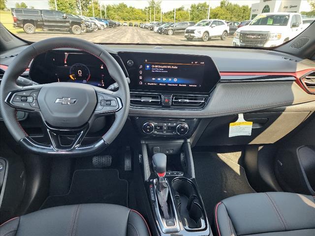 new 2025 Chevrolet TrailBlazer car, priced at $35,320