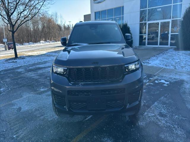 new 2025 Jeep Grand Cherokee L car, priced at $43,437