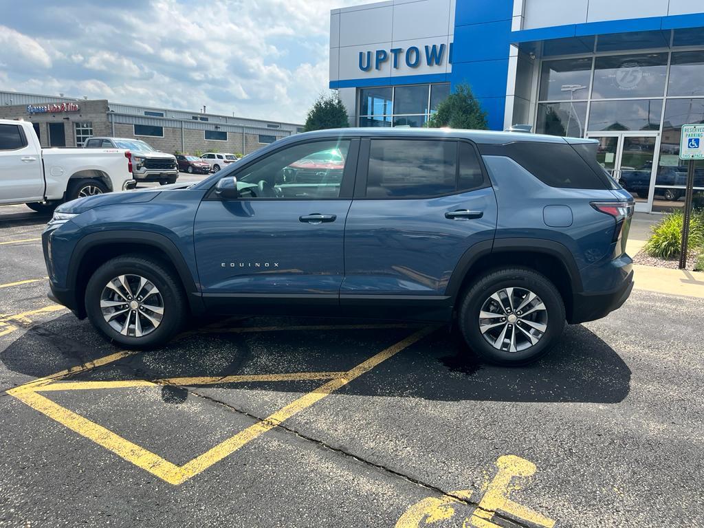 new 2026 Chevrolet Equinox car, priced at $31,820