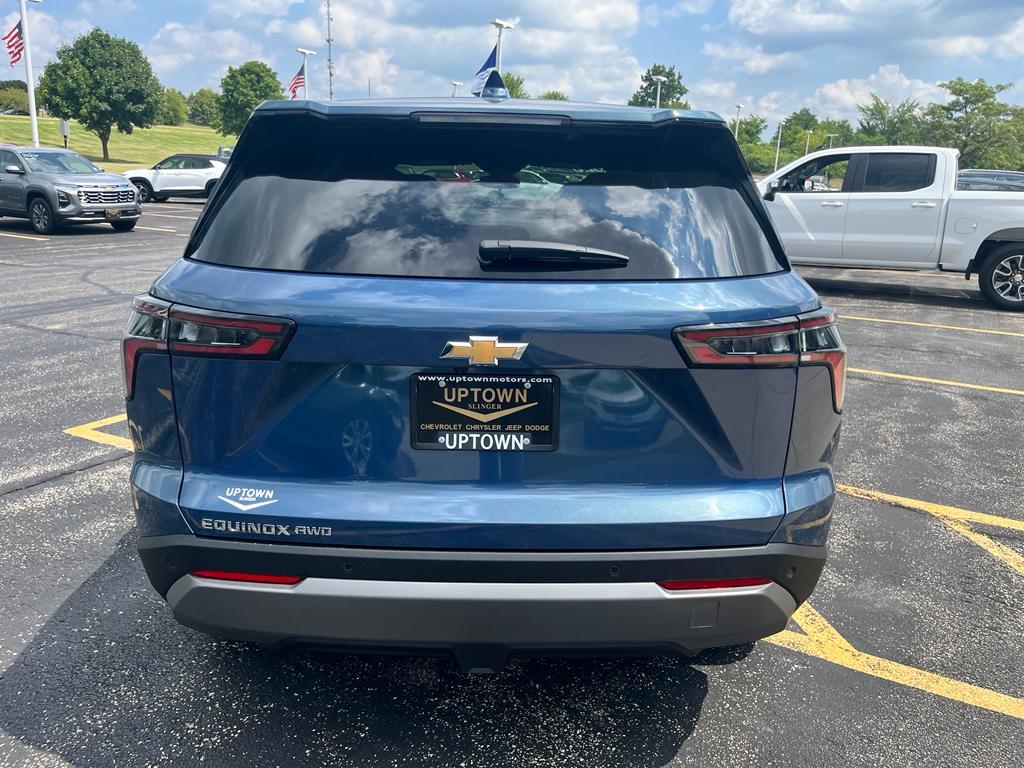 new 2026 Chevrolet Equinox car, priced at $31,820