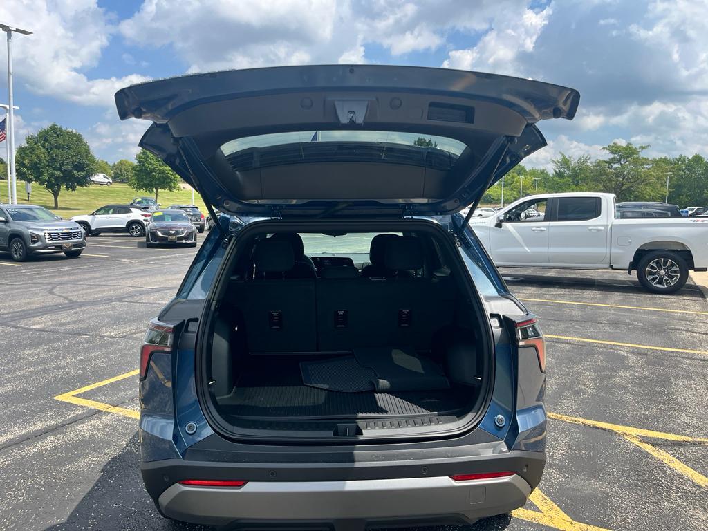 new 2026 Chevrolet Equinox car, priced at $31,820