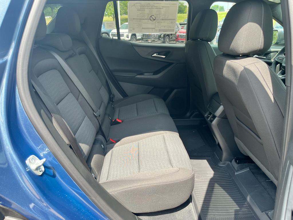 new 2026 Chevrolet Equinox car, priced at $31,820