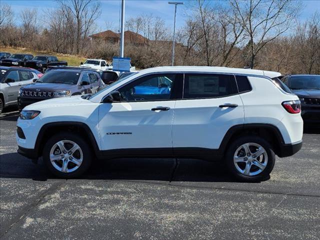 new 2024 Jeep Compass car, priced at $26,556