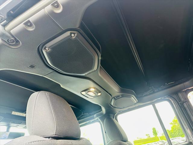 used 2020 Jeep Wrangler Unlimited car, priced at $38,600