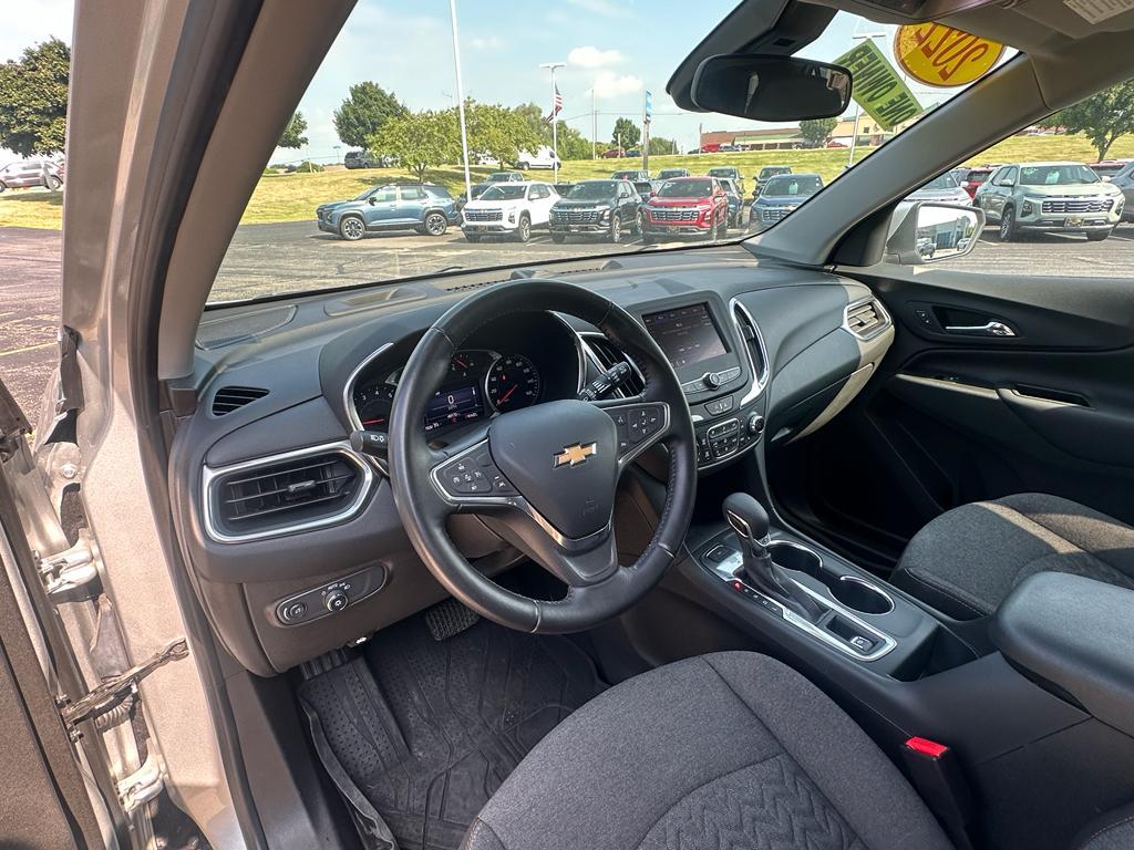 used 2022 Chevrolet Equinox car, priced at $21,510