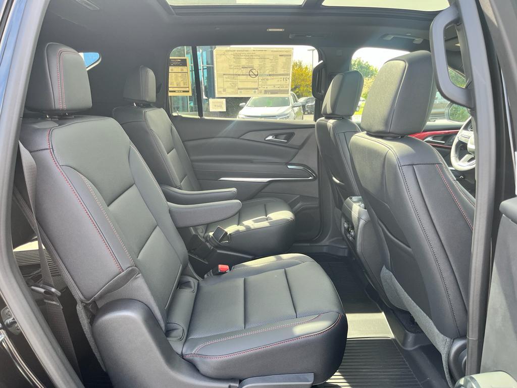 new 2026 Chevrolet Traverse car, priced at $52,840