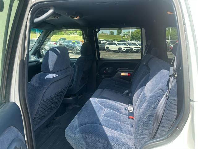 used 1995 Chevrolet Tahoe car, priced at $9,850
