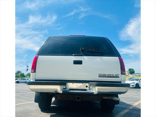 used 1995 Chevrolet Tahoe car, priced at $9,850