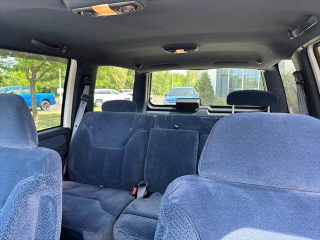 used 1995 Chevrolet Tahoe car, priced at $9,850