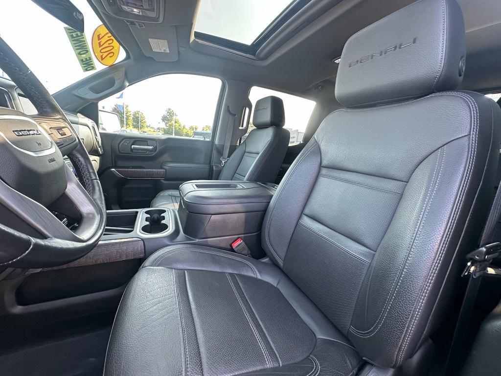 used 2022 GMC Sierra 1500 car, priced at $48,690