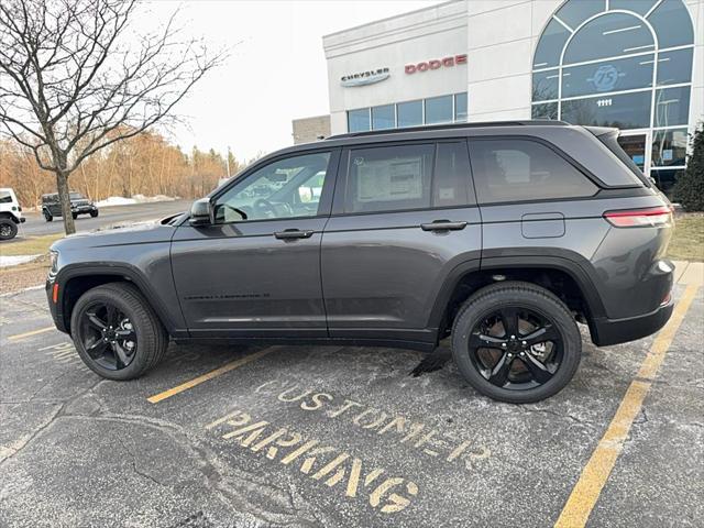 new 2025 Jeep Grand Cherokee car, priced at $50,647