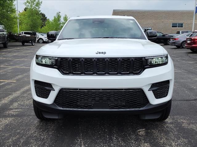 new 2024 Jeep Grand Cherokee car, priced at $41,770