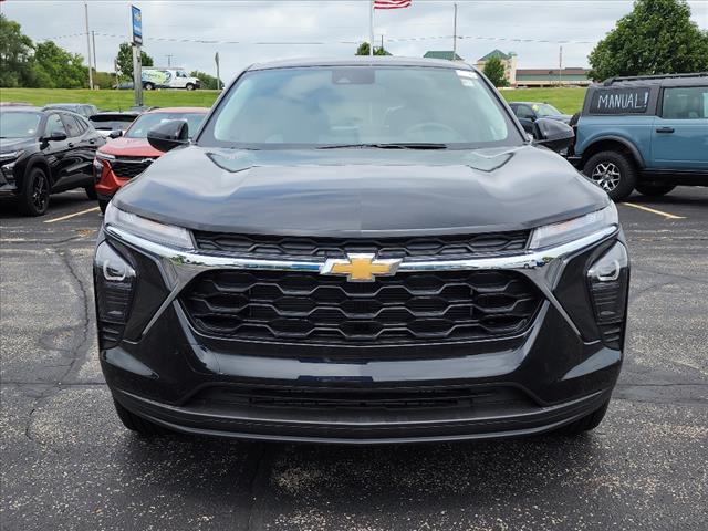 new 2025 Chevrolet Trax car, priced at $22,490