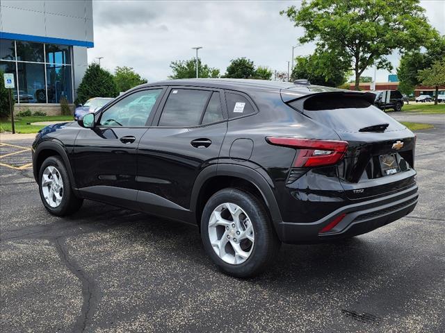 new 2025 Chevrolet Trax car, priced at $22,490