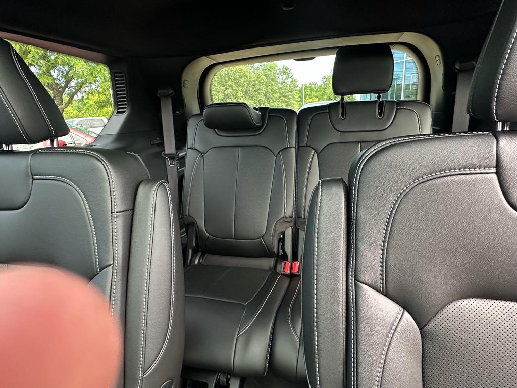 new 2025 Jeep Grand Cherokee L car, priced at $54,260